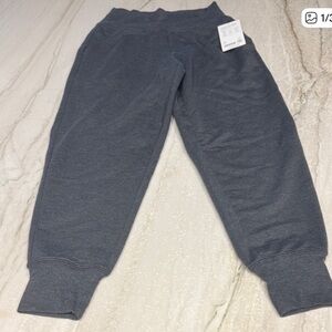 NWT Athleta Coastal Luxe Jogger in Charcoal